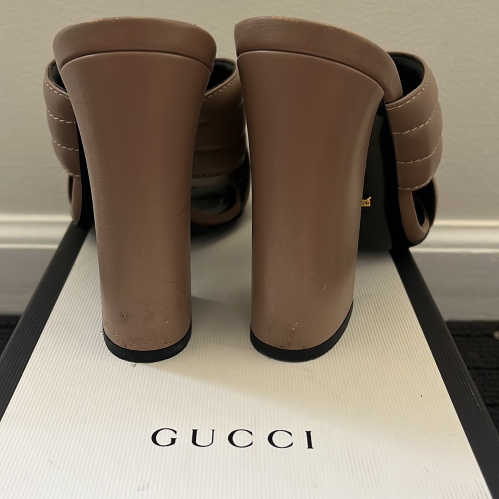 Gucci Quilted Tan high heel sandal - Picture 4 of 5
